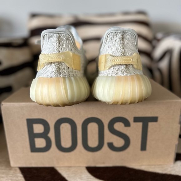 EUC!! Auth Adidas Yeezy Boost 350 V2 UV Light Color Changing Sneakers M 5 W 7 - Picture 4 of 9